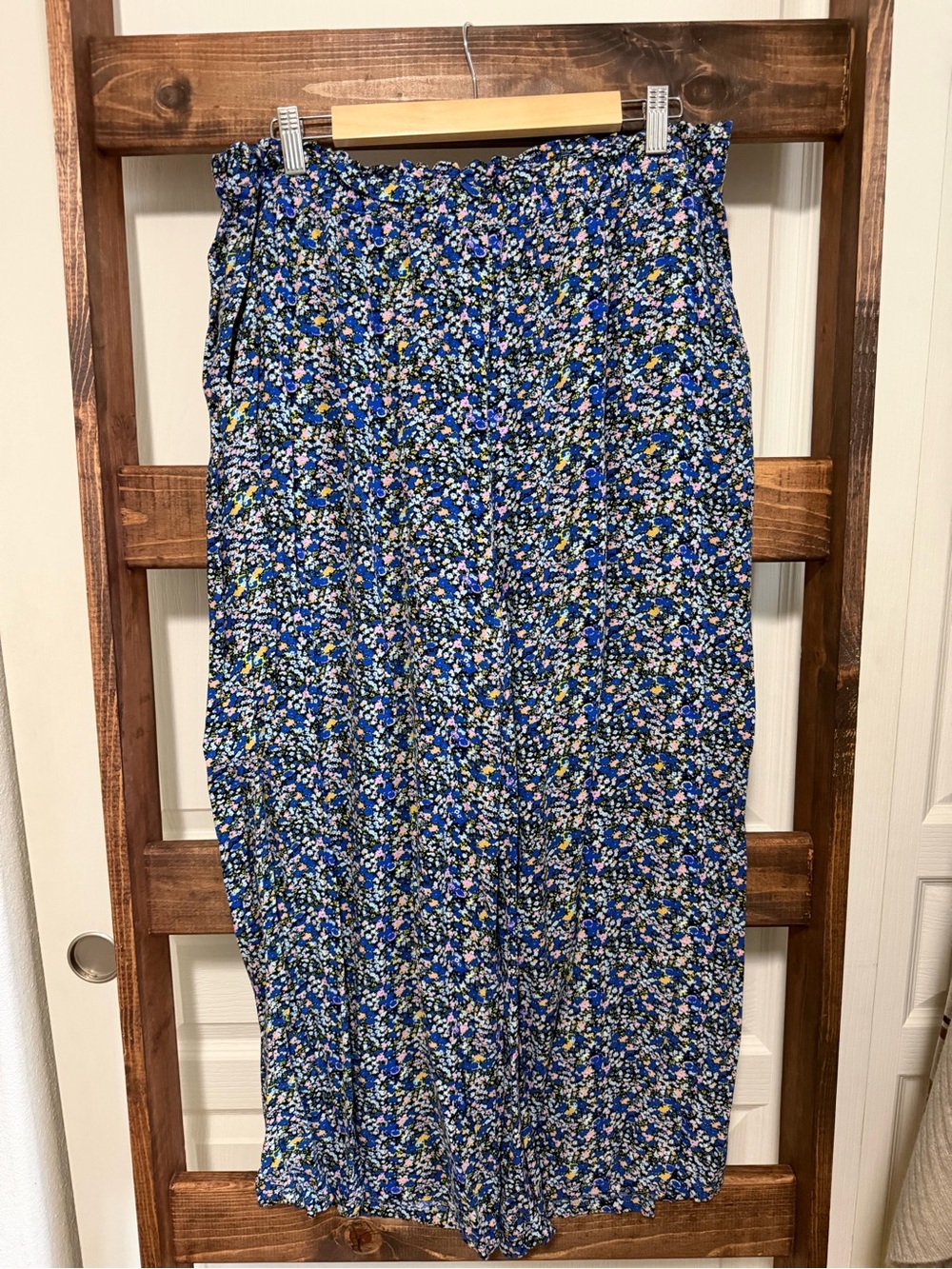 BP. Blue Floral Wide Leg Pants with Elastic Waist